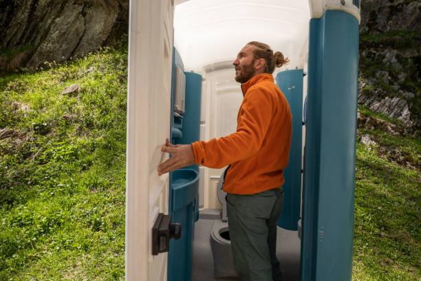 Portable restroom solutions in Silver Lakes, CA
