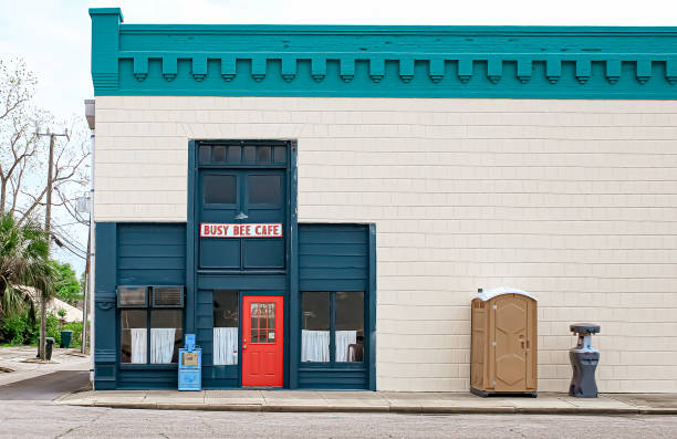 Portable Toilet Options We Offer in Silver Lakes, CA